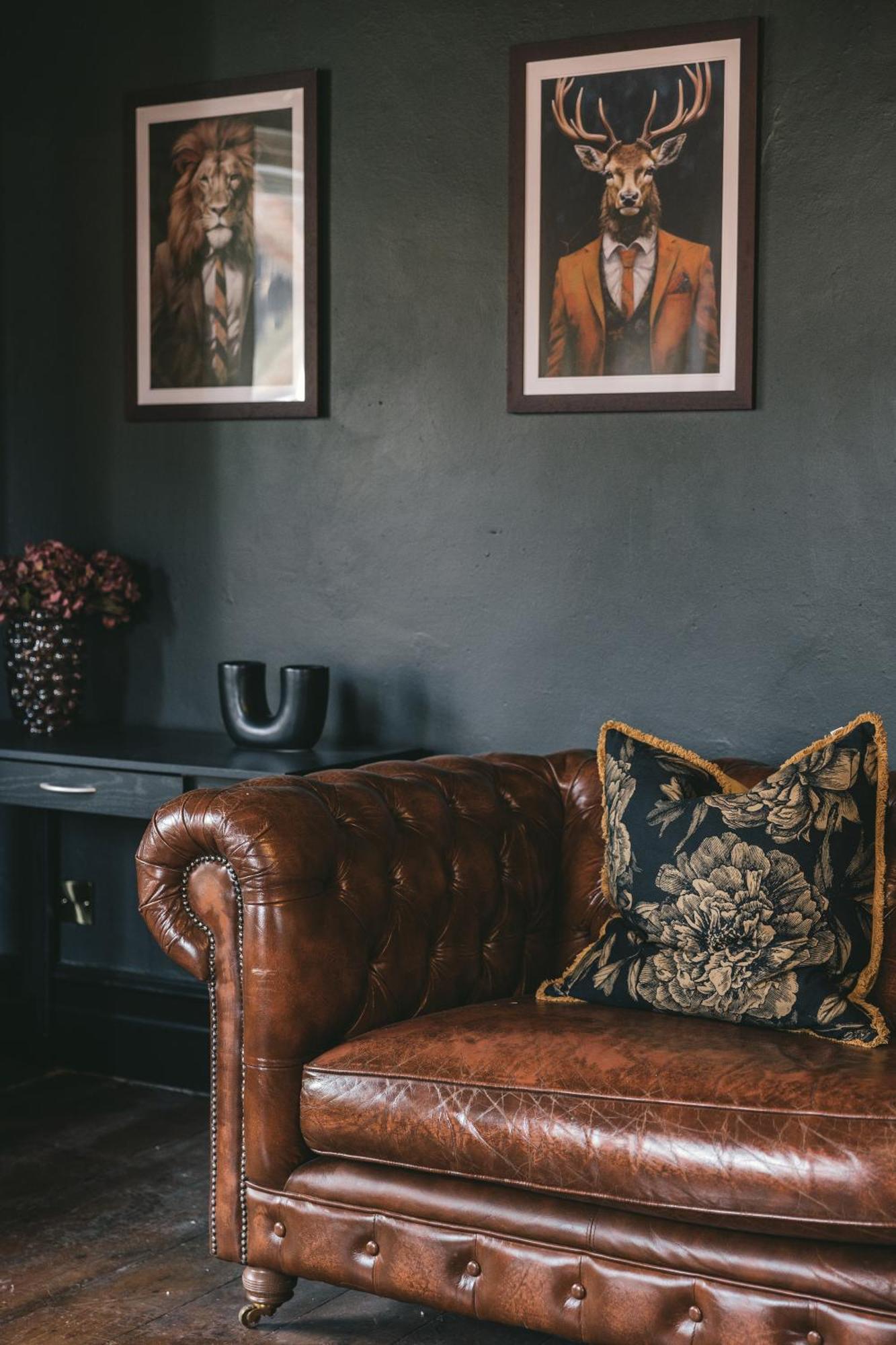 House With A Cinema And Games Room, Sleeps 17 Shrewsbury Bagian luar foto